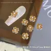 Accesorios brillantes de circonia con diseño de flor de cuatro pétalos para uñas, circonia en forma de corazón con diamantes, decoraciones para uñas con acabado nacarado