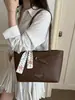 2026 Verano Nuevo Bolso Tote de Gran Capacidad para Viajes Cotidianos Estilo Coreano Simple Estilo Ins Bolso de Mano Cruzado al por Mayor Bolso para Mujer
