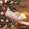 Tênis de treino alemão comércio exterior sapatos de cross-border moda casual tendência listrados confortáveis versáteis estudante 2026 sapatinhos brancos