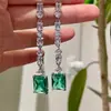 Pendientes Largos Esmeralda Mismo Estilo de Zhao Lusi, Lujo Ligero y Sensación de Alta Gama, Pendientes con Borla Incrustados de Diamantes, Pendientes de Moda y Elegantes para Mujer