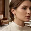 Diseño de Moda Europeo y Americano Sentido de Perla Temperamento Versátil Ear Cuff Pendiente Pendiente para Mujer Sentido de Alta Gama para Mujer Pendientes de Lujo Ligero