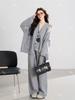 Traje de Punto a la Moda Estilo Coreano con Patrón Trenzado para Mujer Otoño e Invierno 2025 Conjunto Casual de Tres Piezas: Cárdigan, Chaleco y Pantalones Rectos