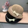 Chapéu Bucket Color Sólida com Laço Estilo Coreano para Mulheres, Verão Estilo Hepburn Vazado Respirável Retro Chapéu de Sol de Praia Pescador