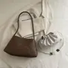 Bolsa de Axila com Padrão Trançado de Alta Qualidade para Mulheres 2025 Outono Nova Versátil Retro Bolsa Tiracolo Bolsa de Ombro