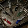 Pingente de colar de espada vintage, espada de jade Hetian verde imitação, pequena espada requintada, novo acessório estiloso e único em estilo étnico