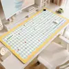 Mouse pad aquecido cor creme, aquecedor de mesa extra grande, design estiloso para meninas, adequado para mesas de computador de escritório, fornece calor para as mãos no inverno