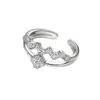 Anillo de Doble Capa con Flor Incrustada de Diamantes, Diseño de Moda Europeo y Americano, Estilo Minimalista, Anillo de Flor de Cuatro Pétalos Estrella de Onda, Fuente de Suministro