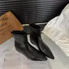 Botines Chelsea Casuales de Punta Fina Moda Otoño/Invierno 2026 Tacón Grueso Aumentadores de Altura Adelgazantes Botas Casuales