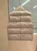 Chaleco Ligero y Cálido de Cadena de Perlas BC con Relleno de Plumas de Pato para Mujer en Otoño e Invierno Ropa Exterior Holgada Chaleco Corto sin Mangas con Dobladillo de Pana