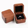 Caja de joyería de nogal negro, caja de almacenamiento para anillos, collares y pendientes, caja de almacenamiento ovalada de madera, adecuada para accesorios de compromiso y propuesta