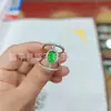 Anillo de Lujo con Incrustaciones de Calcedonia Verde Hielo Chapado en Plata al por Mayor Nuevo Estilo Chino Anillo Abierto de Ágata Verde Anillo de Jade Joyería
