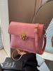 Bolso Pequeño Estilo Occidental de Textura de Alta Calidad para Mujer 2024 Nueva Moda Bolso Cruzado Versátil Explosiones Populares Super Popular Bolso Cuadrado Pequeño