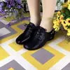 Zapatos de Cuero Casual Antideslizantes de Suela Blanda con Tacón Grueso Otoño Nuevo Estilo Chino Zapatos de Cuero Suave para Mujer Punta Redonda con Cordones Tacón Bajo Zapatos para Madres de Mediana Edad