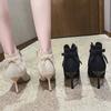 Primavera 2025 Nuevos Botines Cortos Beige con Lazo para Mujer Tacón de Aguja Punta Afilada Botas Martin Versátiles al Tobillo