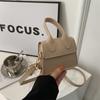 Mini Bolsa Pequena Feminina 2024 Nova Moda Retro Bolsa Francesa Pequena Crowsourcing Bolsa Ombro Crossbody Pequena Bolsa Quadrada