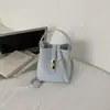 Bolsa de Mão para Mulheres 2026 Novo Estilo de Alta Qualidade Tendência Bolsa de Ombro Primavera Exquisita Diária para o Trabalho Bolsa Transversal Saco