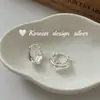 Pendientes de Plata de Ley S925 Asimétricos Anchos con Diseño Personalizado, Mismo Estilo que los Blogueros Ins Coreanos, Nicho de Alta Gama