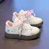 Sapatos Fofos de Solado Grosso para Meninas, Sapatos Casuais Versáteis para Estudantes, Sapatos Brancos com Laço para Meninas que Aumentam a Altura