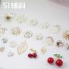 Accesorios decorativos de aleación con forma de flor de perla de imitación hechos a mano, accesorios para el cabello con estilo para bolsos hechos a mano.
