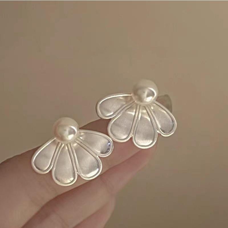 未标题-1_0000_cd8227e6989a3454c3d