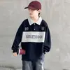 Camiseta de Manga Larga para Niños Primavera Otoño 2026 Talla Mediana y Grande Ropa Infantil Holgada Camisa Polo de Solapa Sudadera Versátil Top de Estilo Otoño para Niños t