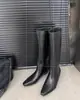 Outono/Inverno 2026 Novas Botas Longas de Cano Alto Estilo Francês Salto Plataforma Bico Quadrado Salto Alto Retas Botas Femininas