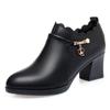 Sapatos de mãe de meia-idade primavera e outono couro macio sola macia sapatos femininos confortáveis de camada única salto médio sapatos femininos sapatos de couro de corte profundo da moda feminina