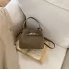 Nuevo Bolso Cubo de Gama Alta para Mujer 2026, Bolso de Mano Versátil y Moderno, Bolso Cruzado para el Trabajo y los Viajes Diarios, Elegante Bolso de Hombro