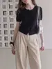 Camiseta de punto de manga corta estilo francés, cuello en V negro, de seda helada para mujer, verano, elegante, corte ajustado, top fino único y súper elegante de seda helada