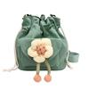 Bolso pequeño de lona de estilo japonés, bonito bolso de mensajero con flores, moderno bolso de hombro combinable para mujer, venta al por mayor, 2023