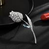 Broche de tulipán para mujer, elegante ramillete para traje, abrigo, suéter, alfiler, cadena para suéter, accesorios gratis