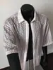 Camisas Masculinas de Verão de Manga Curta de Luxo Leve, Camisas Versáteis para Negócios Casuais, Tops Masculinos Modernos e Confortáveis de Manga Meia-Manga