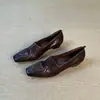 Mocasines de Punta Cuadrada con Cuello en V y Tacón Bajo para Mujer, Slip-on Plegados, Zapatos V Pequeños, Retro, Simples, para el Trabajo, Suela Suave, Versátiles, En Stock