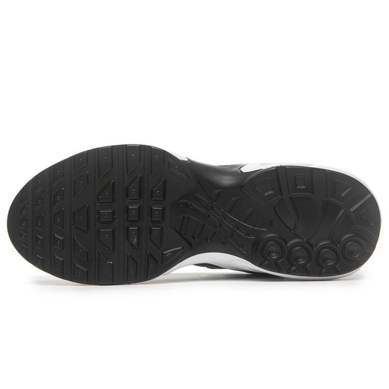 男鞋大码飞织运动鞋透气