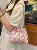 Bolsa Nuvem Plissada 2026 Outono/Inverno Nova Bolsa de Ombro com Corrente de Alta Qualidade para Mulheres no Trajeto para o Trabalho