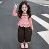 Conjunto de etiquetas franzidas estilo coreano para meninas, nova coleção primavera/outono 2026, conjunto de duas peças da moda para meninas pequenas