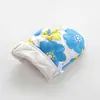 Guantes Resistentes al Calor con Estampado de Dibujos Animados para Niños Tamaño Pequeño Tela Engrosada Anti-quemaduras Uso para Hornear Padres e Hijos Bricolaje Amigo Pequeño