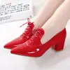 Nuevos zapatos de mujer para primavera y otoño, punta fina, charol, de una sola capa, tacón alto grueso, tallas 31-45, zapatos de comercio exterior