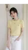Blusa de Manga Corta con Calados Estilo Academia Coreana para Mujer, Nuevo Modelo Verano 2026 con Parche de Pony, Top Versátil