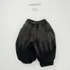 Jeans de brim vintage super versátil novo para primavera/outono com efeito desgastado, macio, alta qualidade, preto, calça comprida casual infantil