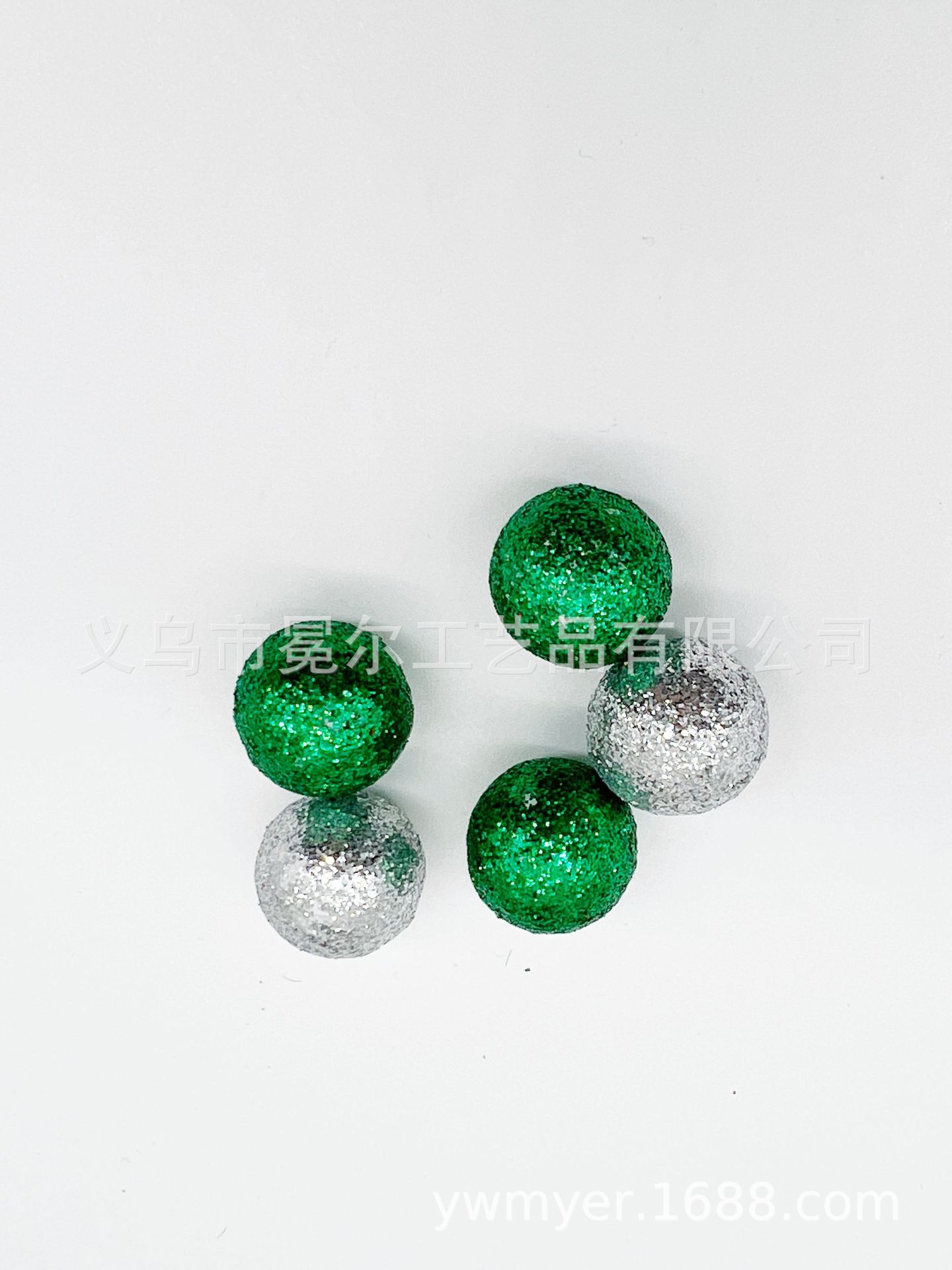 8E037F90965EF3BF241B6A2C7D8796