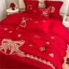 Conjunto de quatro peças para casamento, 100% algodão, vermelho vivo, para camas de noivos, incluindo lençóis e fronhas de edredom, alta qualidade, algodão puro, perfeito para o quarto de recém-casados