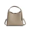 Bolsa de Ombro Transversal Feminina de Couro Genuíno Versátil Fashion Grande Capacidade Couro de Vaca High-end Bolsa Cesta de Piquenique Balde Portátil