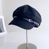 Hebilla de cinturón estilo retro británico octagonal para mujer, gorra de visera versátil casual de otoño, gorra de periódico elegante y que estiliza el rostro, moderna