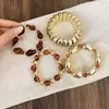 Conjunto de Pulseiras Elásticas Acrílicas Geométricas Irregulares Pulseira de Contas Simples Fresca para o Dia a Dia Acessórios de Mão com Toque de Luxo