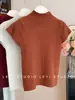 Design Elegante e Puro de Caimento Justo com Mangas Curtas Volantes e Gola Meia-Alta em Tricô, Novo para a Primavera, Estiloso e Emagrecedor, Top Casual Simples