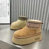 Botas de neve estilo étnico para mulheres, cano curto, sola grossa, que aumentam a altura, novo estilo de inverno 2026, com forro integrado de couro e pele, forradas com fleece e espessadas para aquecimento
