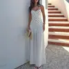 Novedades de Ropa para Mujer Verano 2026: Vestido Largo Sexy Elegante de Estilo Europeo y Americano Transfronterizo, con Cuello Halter, Lunares y Cintura Fruncida que Ceñe la Figura