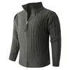 Ropa de punto gruesa con cuello alto, nueva para Otoño e Invierno 2025, tejido de punto para hombre, estilo coreano, chaqueta de punto tipo cárdigan moderna
