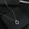 Cadena de Clavícula Elegante Chapada en Oro Real con Circonita Micro-Pavimentada para Mujer Diseño de Nicho Collar de Círculo Corazón Estilo Commuter Gargantilla